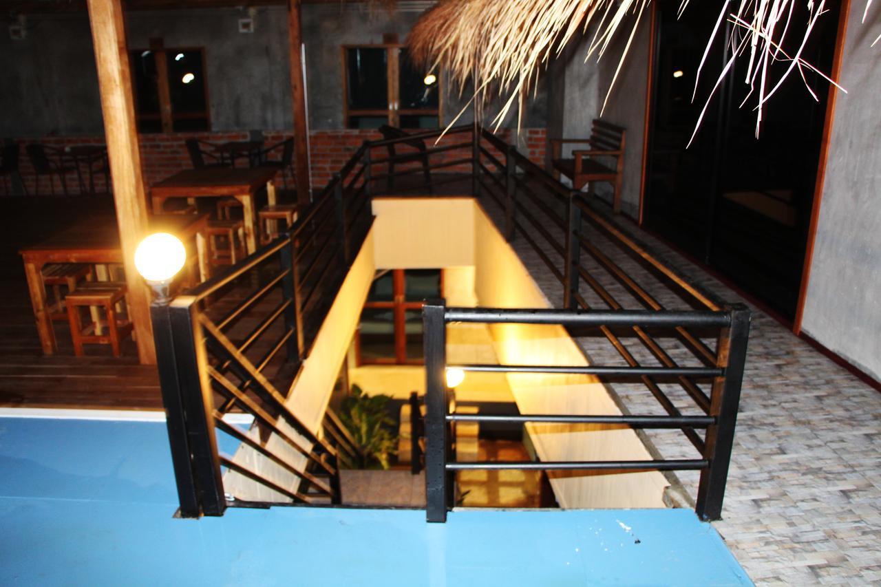 The Noi Guest House & Restaurant Koh Lipe Extérieur photo